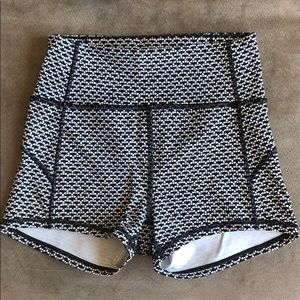 Lululemon high waisted spandex shorts